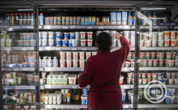 Ősszel élelmiszer-utalványt kapnak a nyugdíjasok