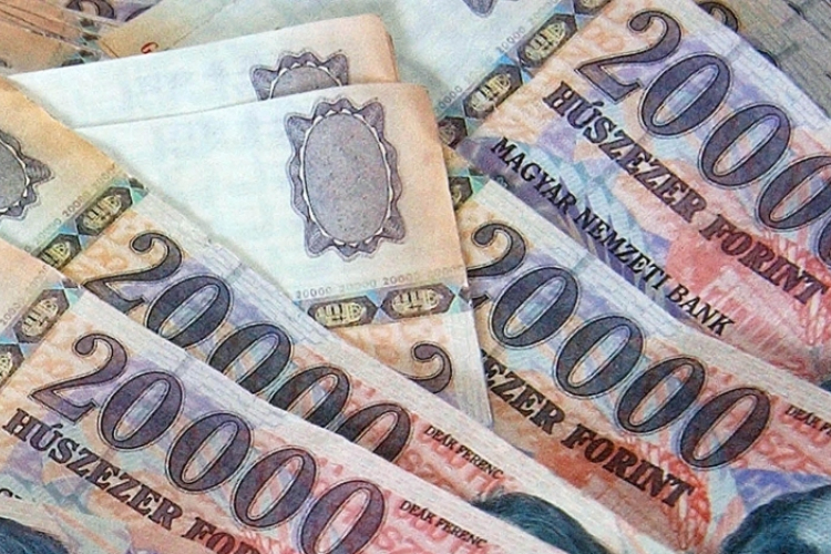Rekordot döntött a készpénzállomány 2019 végén