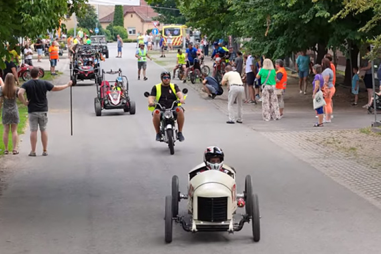 Retrobogás és falunapi forgatag Kaposszekcsőn