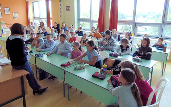 Nyelvi tesztverseny a Belvárosi Általános Iskolában