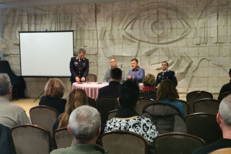 Dombóváron is üléseztek a kábítószerügyért felelős szakemberek