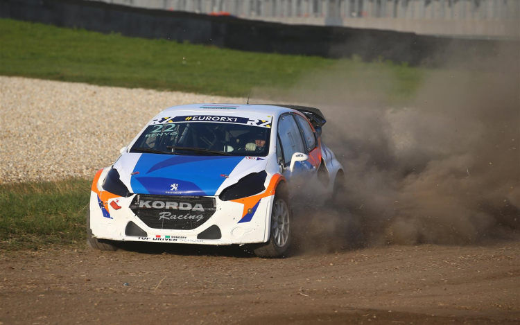 Benyó Máté kétszeres Magyar Bajnok lett a SlovakiaRingen