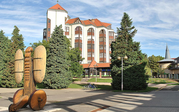 Önkormányzat 2019 - Csikóstőttős polgármestere a Fidesz dombóvári polgármesterjelöltje