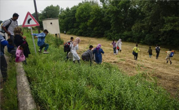 Illegális bevándorlás - a Homokhátságon élők tűrőképességük határára értek