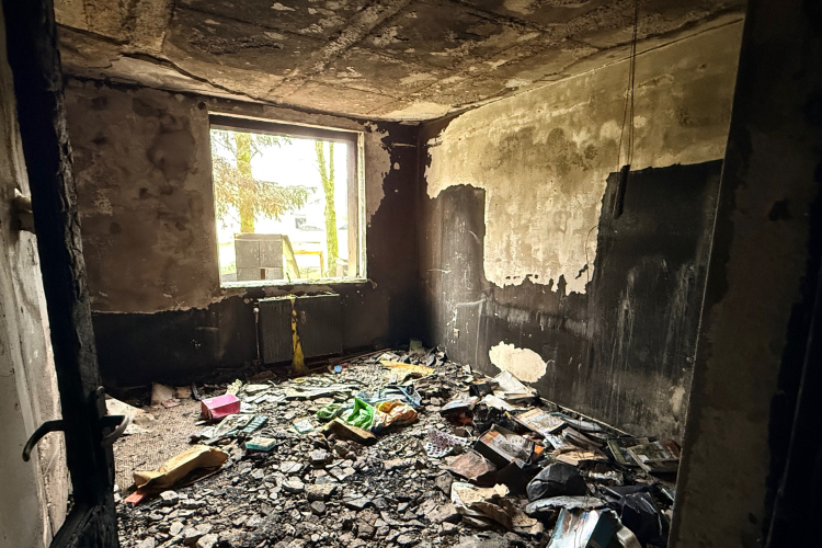 Mindenük elégett Kaposszekcsőn, segítségre szorul a kétgyermekes anya