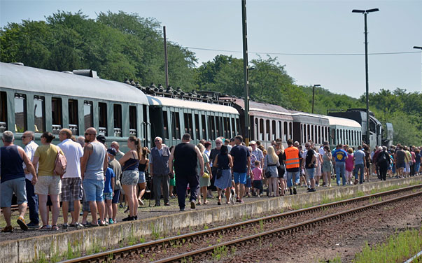 Gőzös járt a 150 éves Dombóvár-Bátaszék vonalon