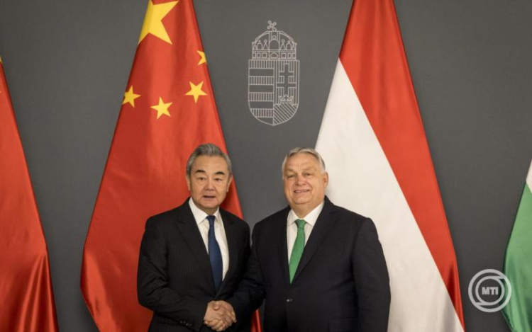 Orbán Viktor: Kína döntően járulhat hozzá a magyar gazdasági sikerekhez