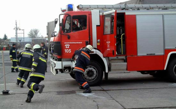 Sok munkát adott a vihar a tűzoltóknak